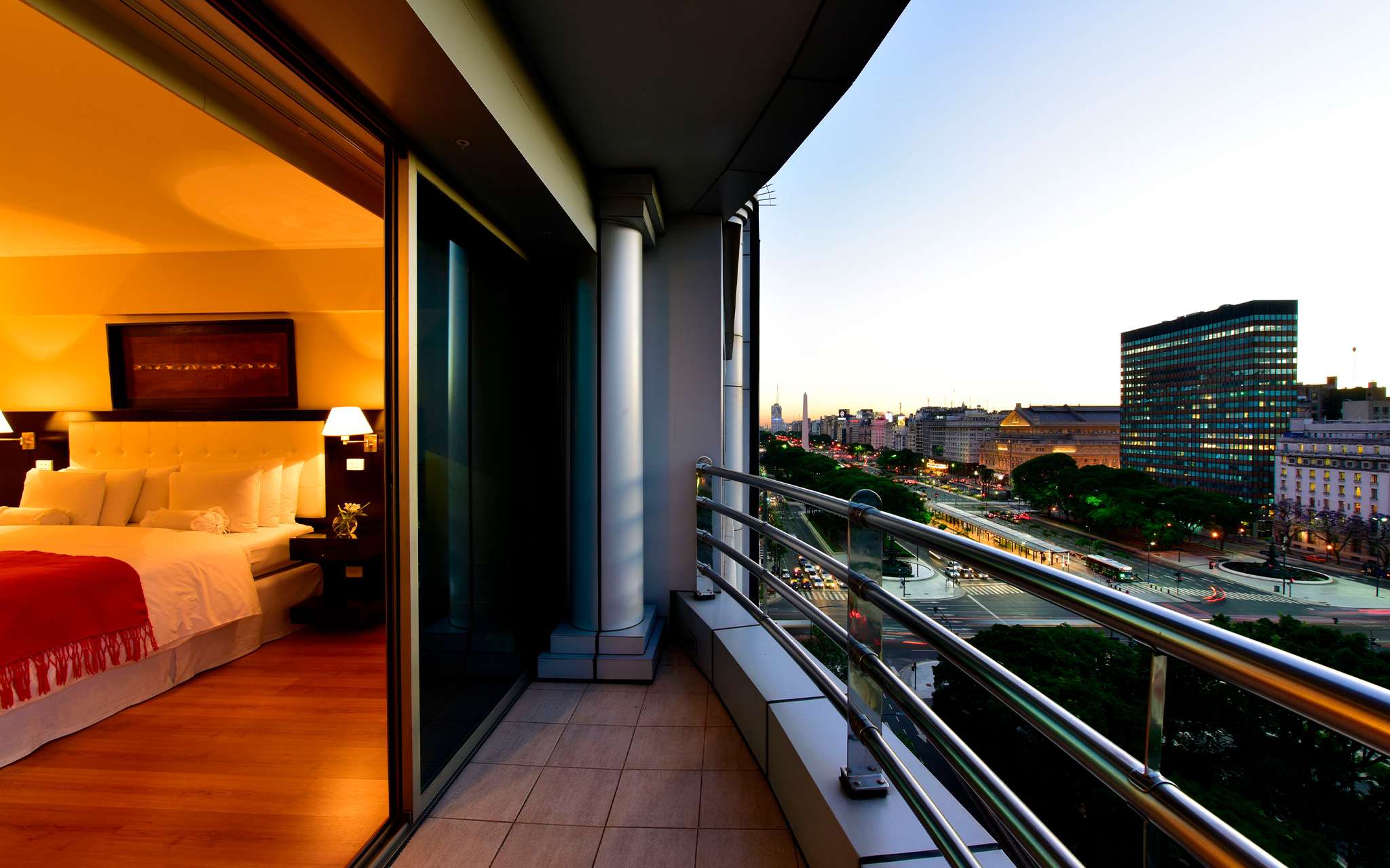 Pestana Buenos Aires - habitación con vista a la ciudad